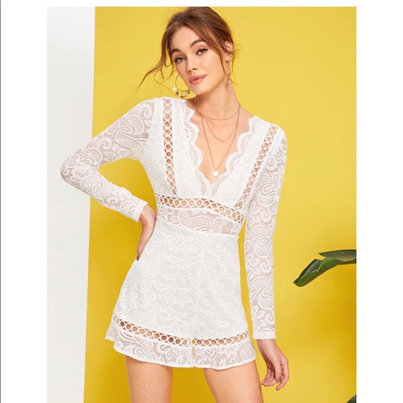 Faro white lace Romper - Picture 2 of 5